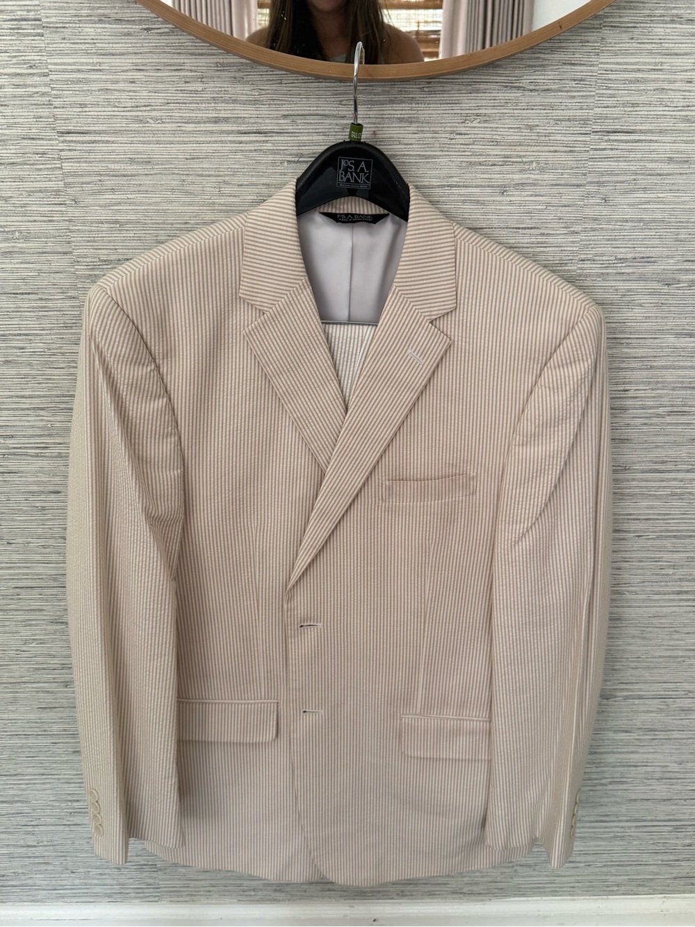 NWT Jos. A. Bank Seersucker Suit 44R 39W Tan White 100% Cotton
